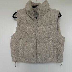 Hollister Cream Sherpa Puffer Jacket